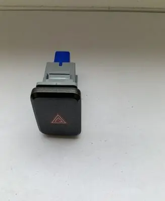 Toyota Auris E180 Hazard light switch 8433202180