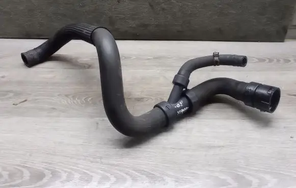 Volvo XC70 Engine coolant pipe/hose 6G918286MD S8000102