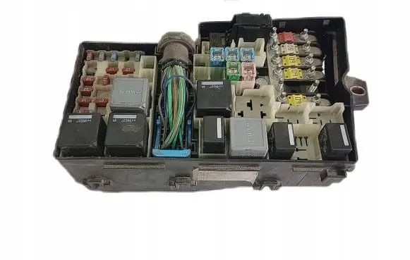 Ford Focus Fuse module 8M5T14K733KJA
