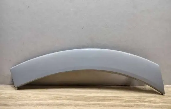 Porsche Cayenne (9Y0 9Y3) Front arch trim 9Y0853717D 9Y3853717D