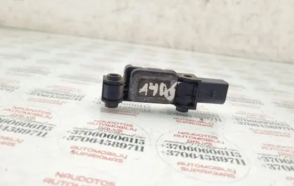 Audi A4 S4 B6 8E 8H Airbag deployment crash/impact sensor 8F0959651