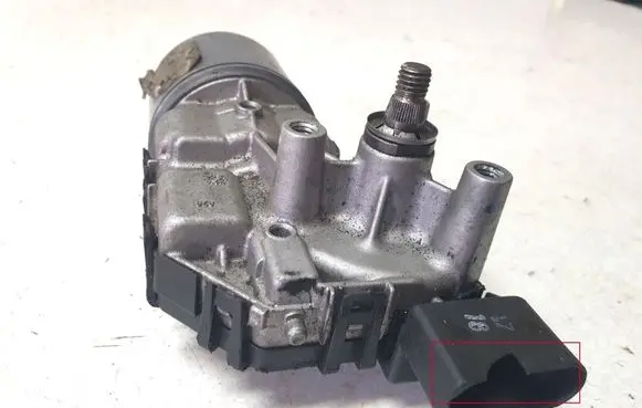 Volkswagen PASSAT B5.5 Wiper motor 3B1955113C