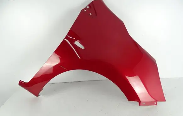 Mitsubishi Space Star Fender