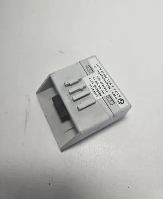 BMW X5 E53 Yaw turn rate sensor 6923209