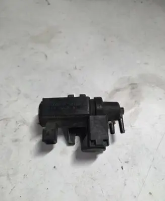 BMW 7 F01 F02 F03 F04 Turbo solenoid valve 7626351