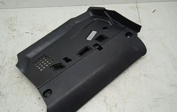 BMW 5 F10 F11 Dashboard lower bottom trim panel 10822910