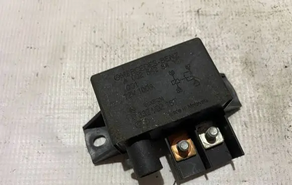 Mercedes-Benz E W211 Other relay a0025426419 0025426419