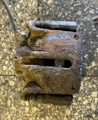 Renault Scenic II - Grand scenic II Front brake caliper