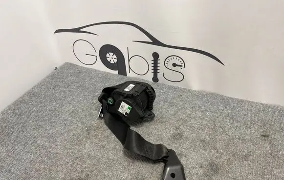 BMW X6 F16 Rear seatbelt 626747100F 7376129