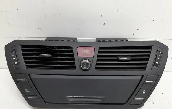 Citroen C4 Grand Picasso Dash center air vent grill 9683265580