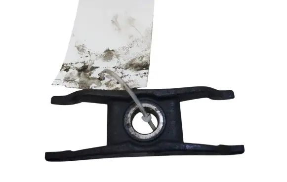 Mazda 6 Fuel Injector clamp holder