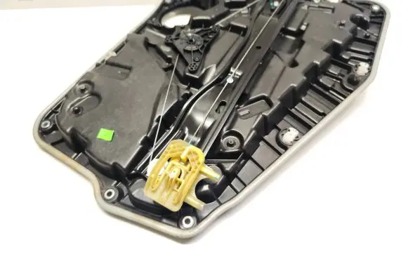 BMW X3 G01 Rear window lifting mechanism without motor 7393459