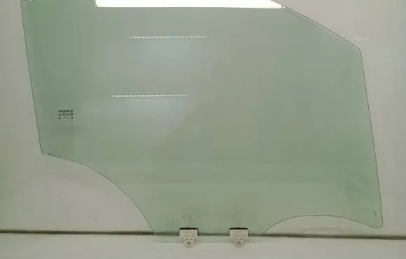 Nissan NV200 Front door window glass four-door 43R001564 E000001