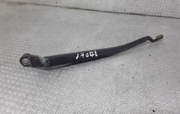 Lexus IS 220D-250-350 Front wiper blade arm