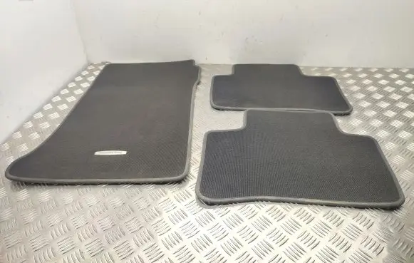 Mercedes-Benz GLK (X204) Car floor mat set A2046801048 A2046801348 A2046801448