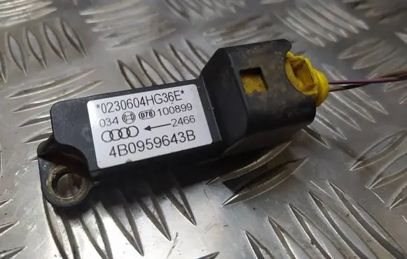 Audi A6 S6 C5 4B Airbag deployment crash/impact sensor 4B0959643B 0230604HG36E