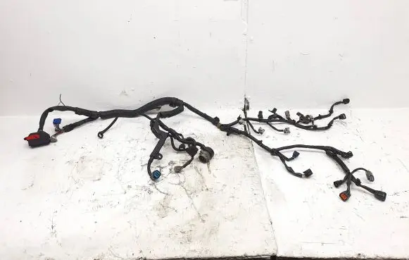 Mitsubishi Outlander Engine installation wiring loom