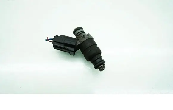 Skoda Octavia Mk2 (1Z) Fuel injector 06A906031BT