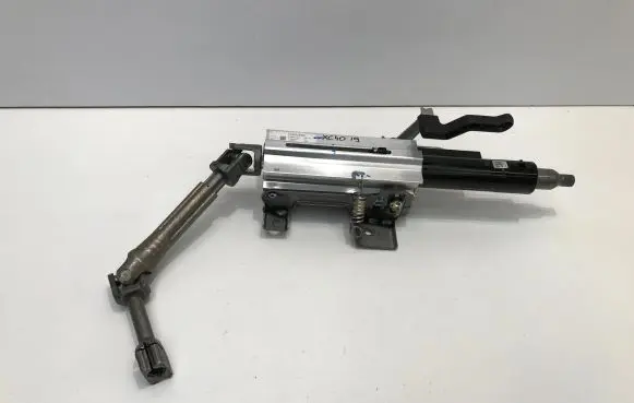 Volvo XC40 Steering wheel axle set 32246326 8888921090 P32246326