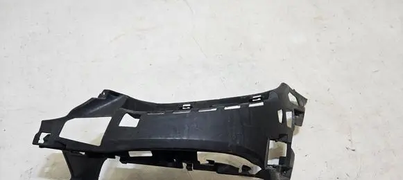 Mercedes-Benz E W213 Front bumper mounting bracket A2138850965