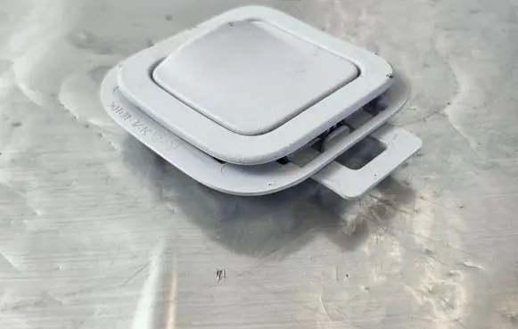 Peugeot 308 Parcel shelf load cover mount bracket 9688576377