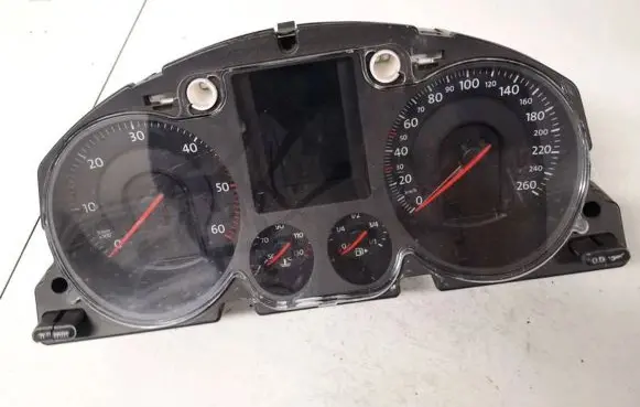 Volkswagen PASSAT B6 Speedometer (instrument cluster) a2c53145550
