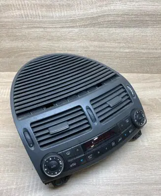 Mercedes-Benz E W211 Climate control unit 2118300685 2118300054