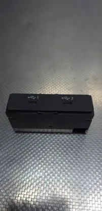 Audi A1 USB socket connector 82A035736A