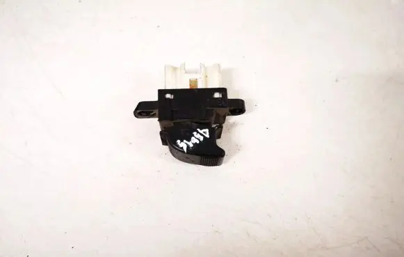 Mazda 6 Electric window control switch