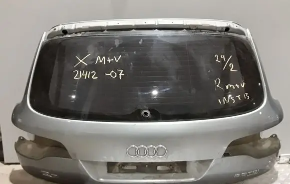 Audi Q7 4L Tailgate/trunk/boot lid
