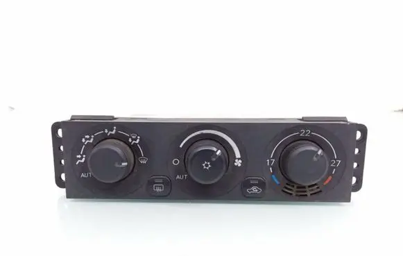 Mitsubishi Pajero Climate control unit MR500646 1464308800