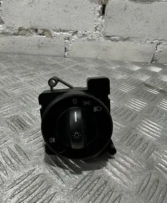 Light switch