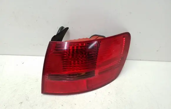 Audi A6 S6 C6 4F Rear/tail lights 89036920 89036915