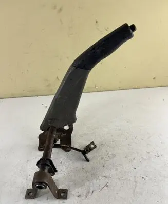 Mitsubishi Montero Handbrake/parking brake lever assembly 
