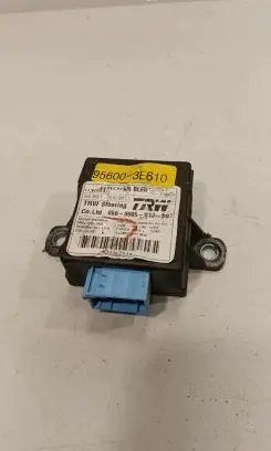 KIA Sorento Power steering control unit/module 956003E610