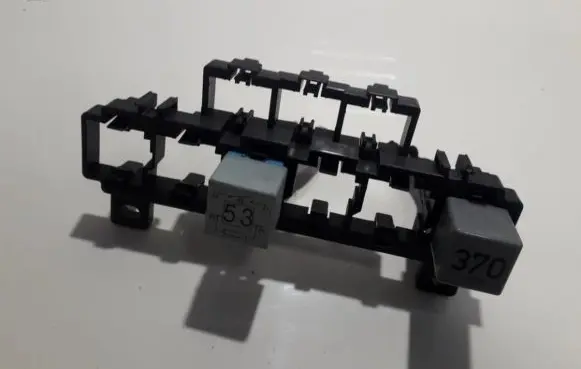 Audi A4 S4 B6 8E 8H Fuse box set 8E0937503
