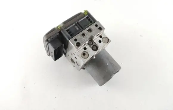 BMW 7 F01 F02 F03 F04 ABS Pump 6851382 6851384