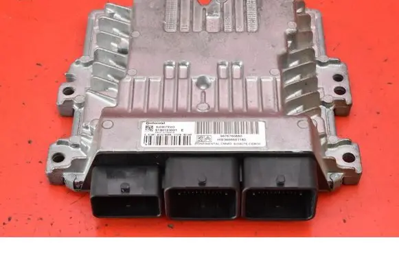 Peugeot 508 RXH Engine control unit/module ECU 9676760880