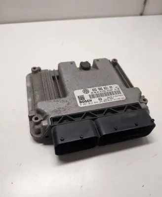 Volkswagen Touran I Engine control unit/module 03G906021AN 03G906021MM 0281014044