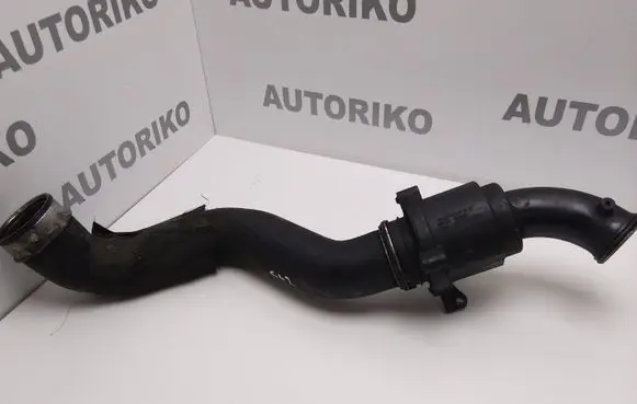 Mercedes-Benz E W211 Intercooler hose/pipe A211528248202