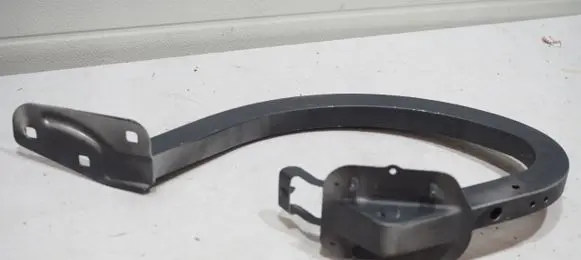 Jaguar XE Tailgate/trunk/boot hinge 42700