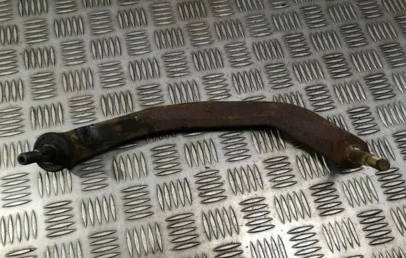 Nissan Primera Front lower control arm/wishbone