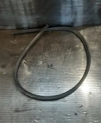 Audi A6 Allroad C6 Engine compartment rubber 