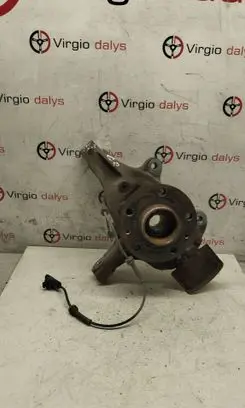 Renault Latitude (L70) Front wheel hub 236870