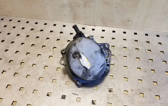 Hyundai i40 Vacuum pump 288102A500