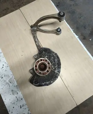 Mercedes-Benz E W213 Front wheel hub