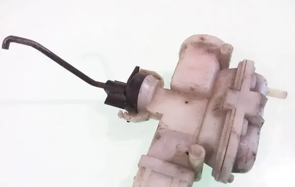 Volkswagen PASSAT B3 Central locking motor 357862153