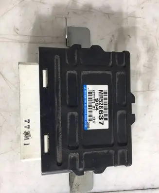 Mitsubishi Pajero Gearbox control unit/module MR528637 X4T71773