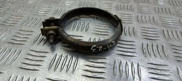 Mercedes-Benz C W205 Muffler pipe connector clamp A0009953633