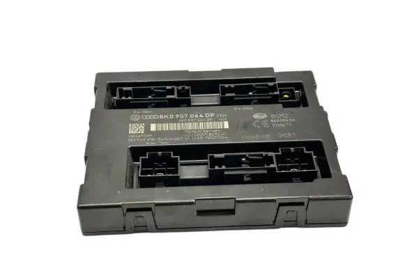 Audi A4 S4 B8 8K Comfort/convenience module 8K0907064DP